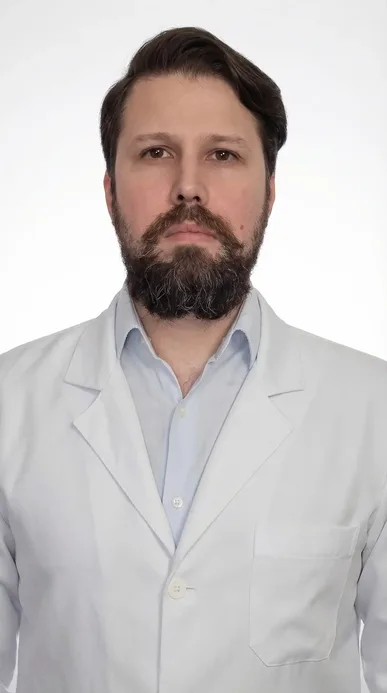 Dr. Vinicius Cardoso dos Santos